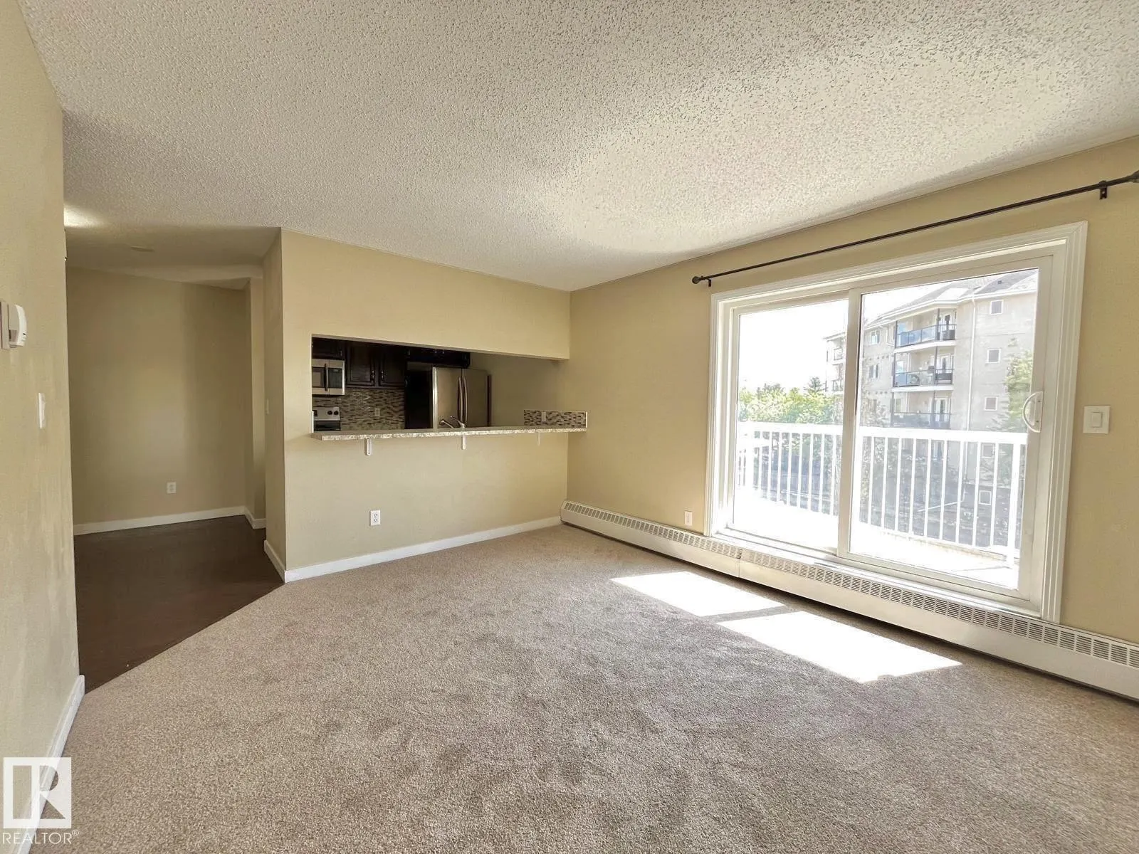 316 5005 31 AV NW NW