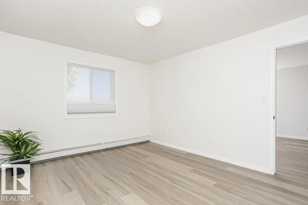 #405 4703 43 AV