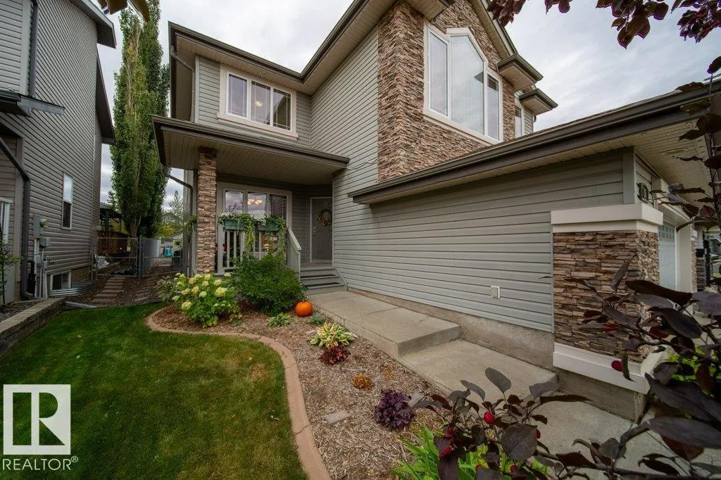 97 CARLYLE CR