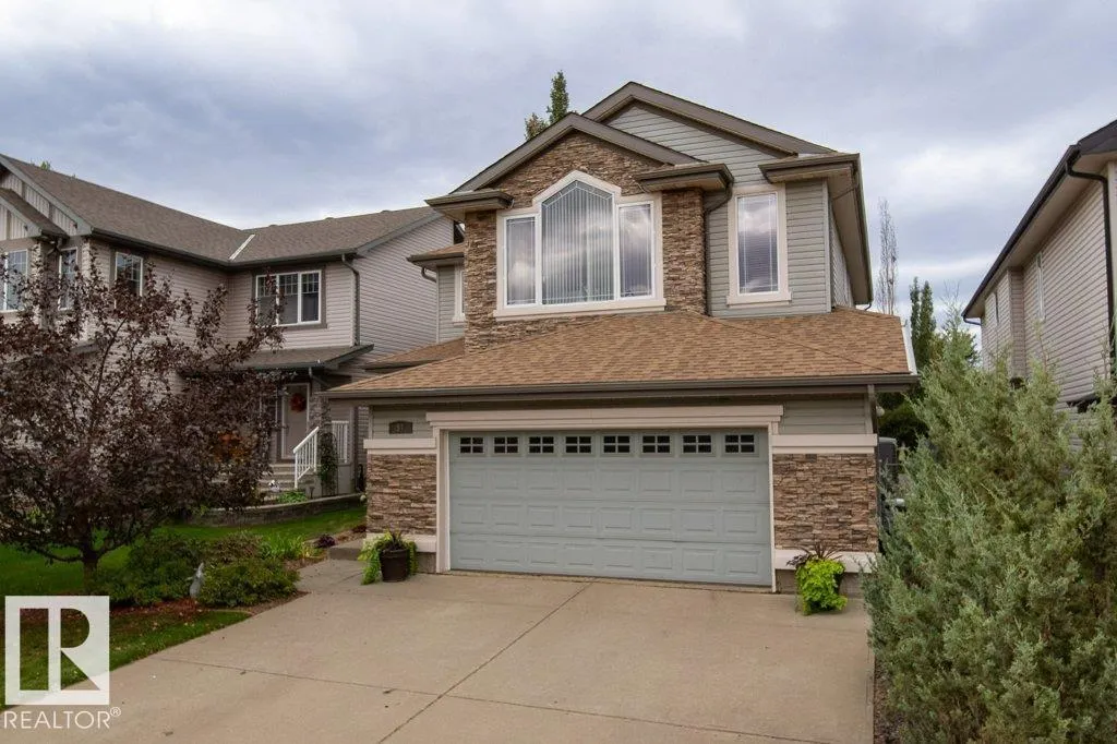 97 CARLYLE CR