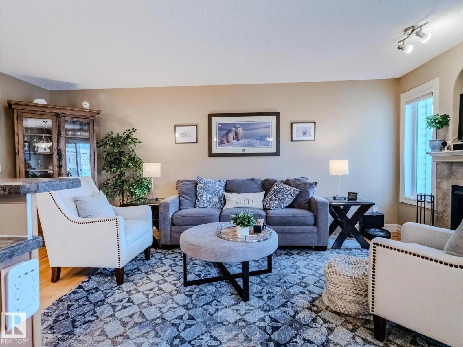 2317 CASSELMAN CR SW