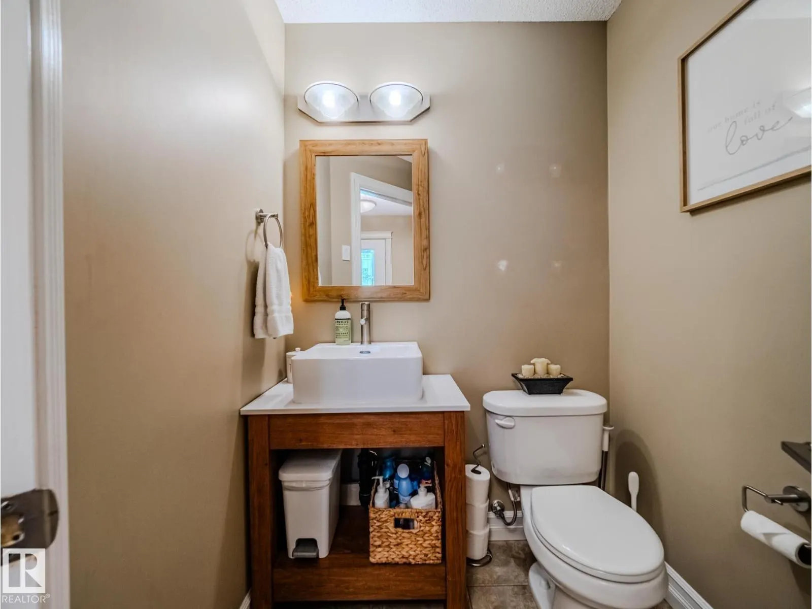 2317 CASSELMAN CR SW