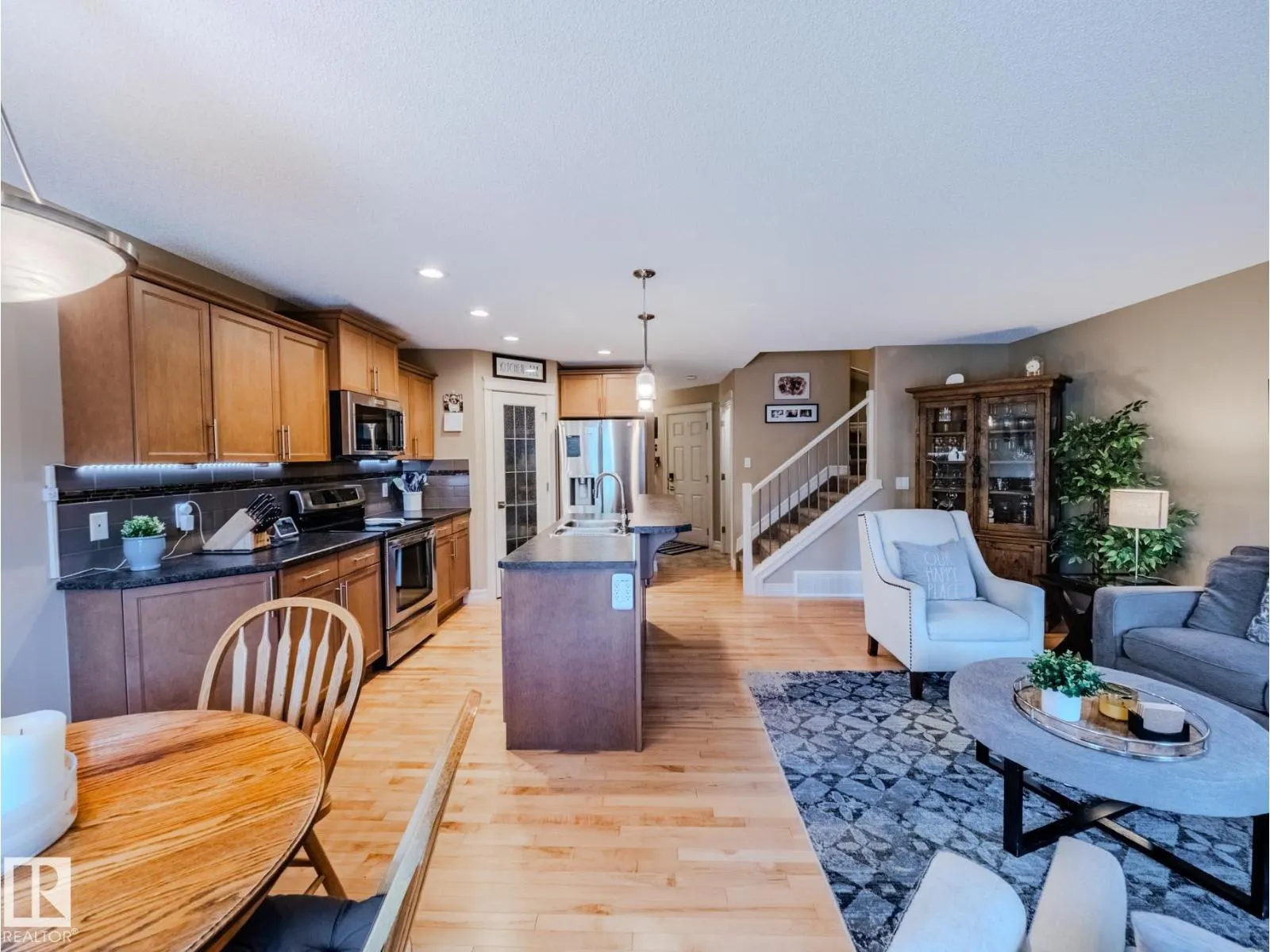 2317 CASSELMAN CR SW