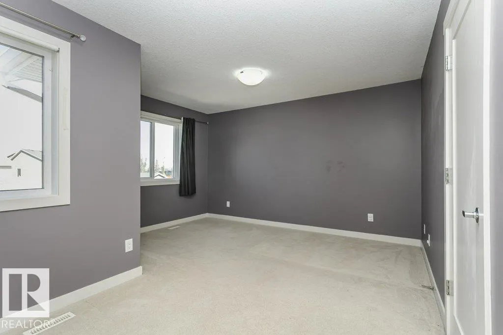 424 CHAPPELLE DR SW