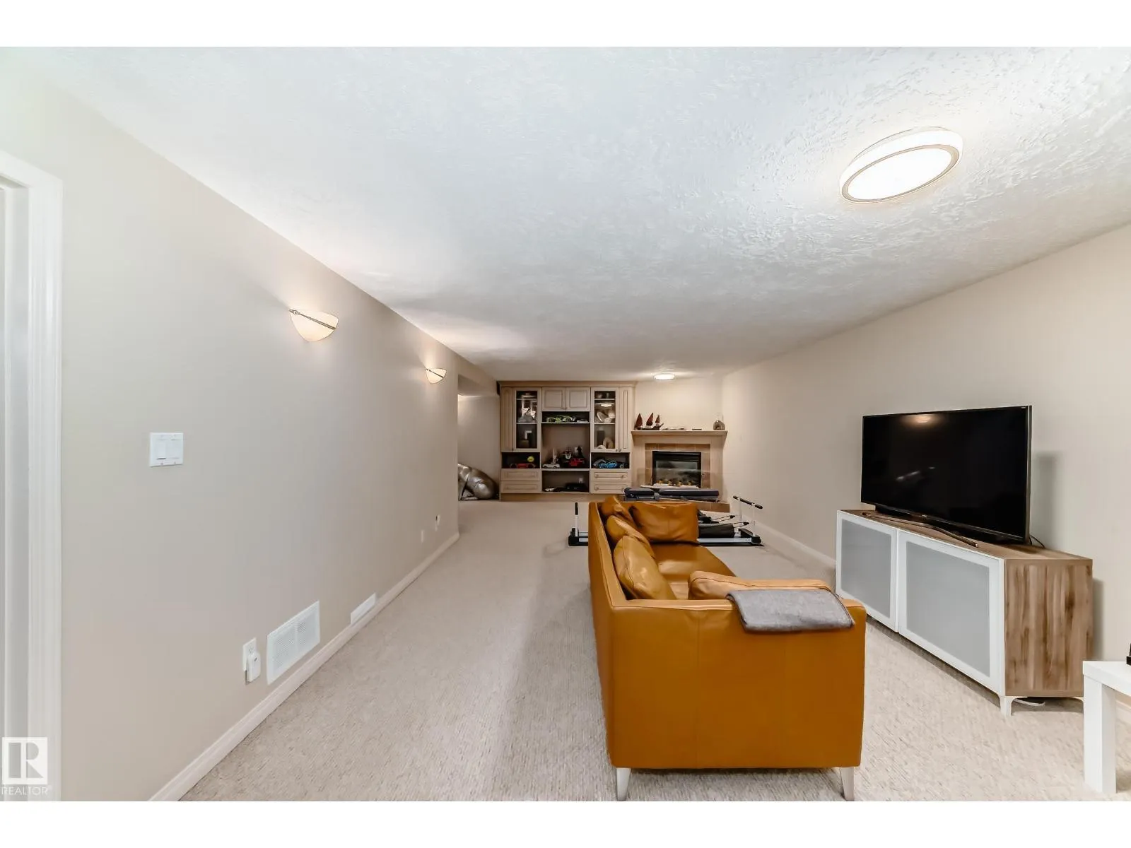 14608 80 AV NW NW