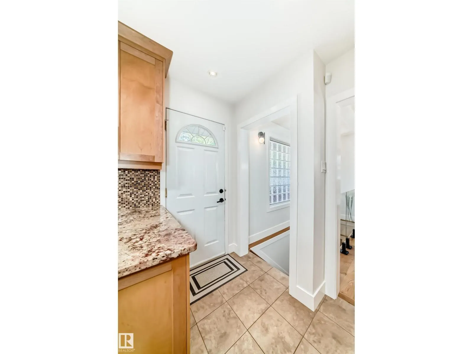 14608 80 AV NW NW