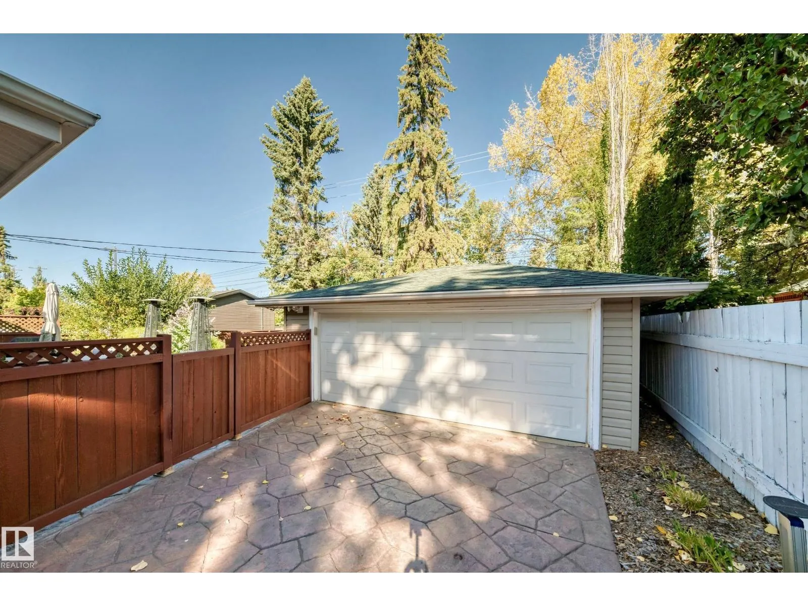 14608 80 AV NW NW