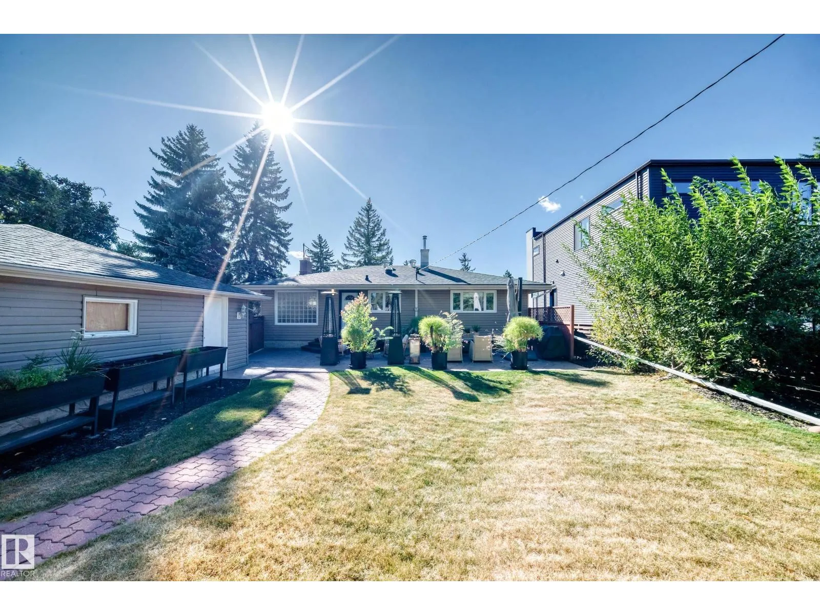 14608 80 AV NW NW