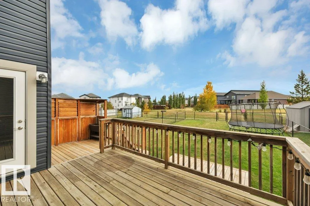 198 MEADOWVIEW DR