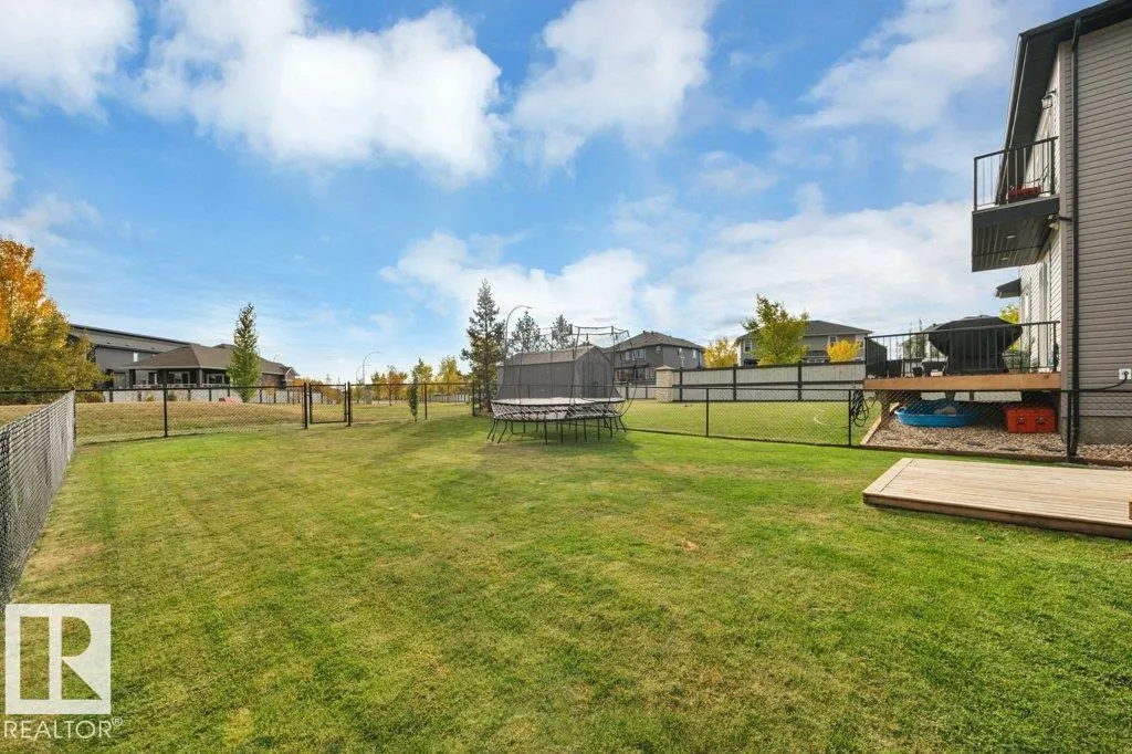 198 MEADOWVIEW DR
