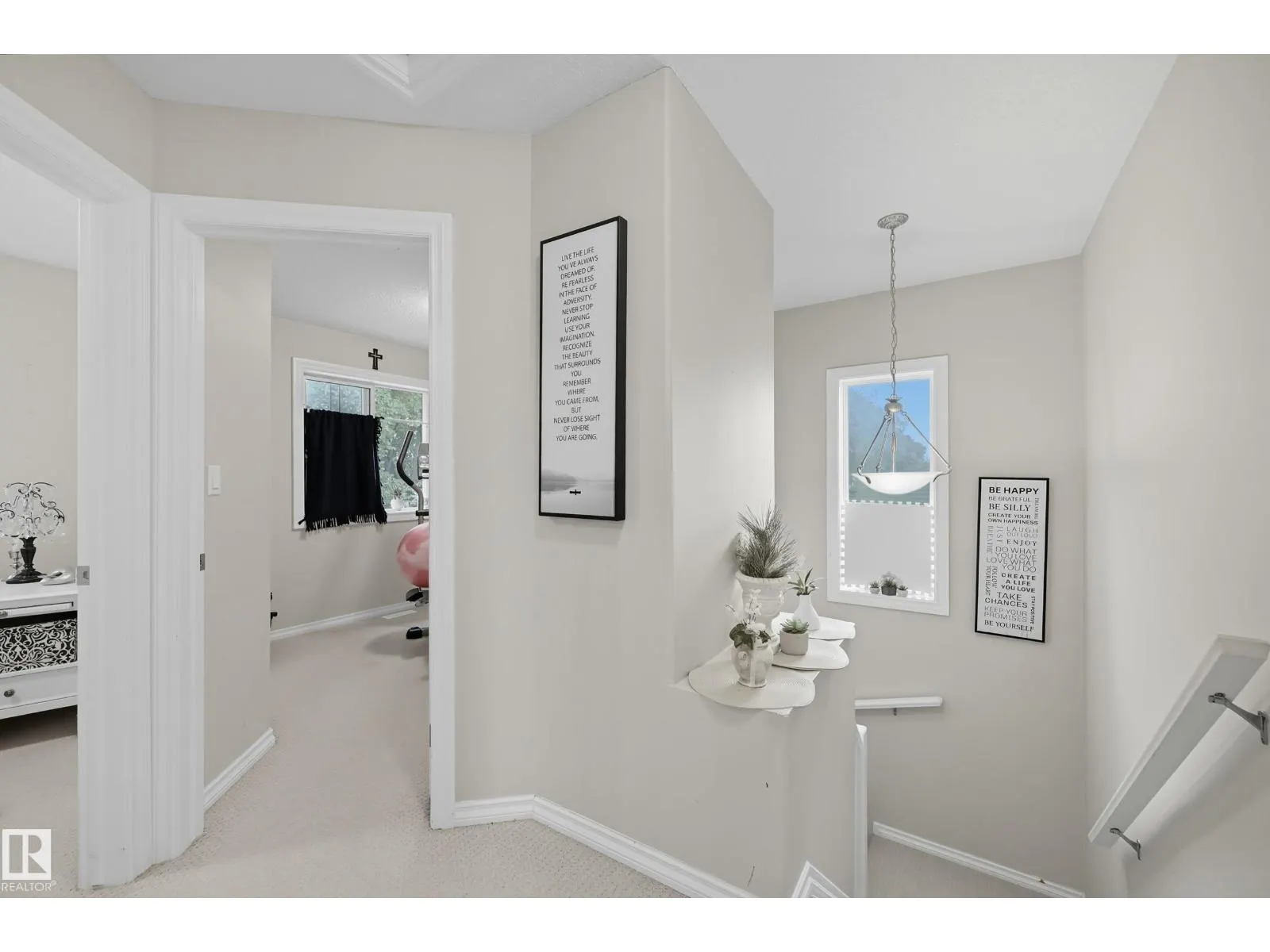 11236 84 ST NW