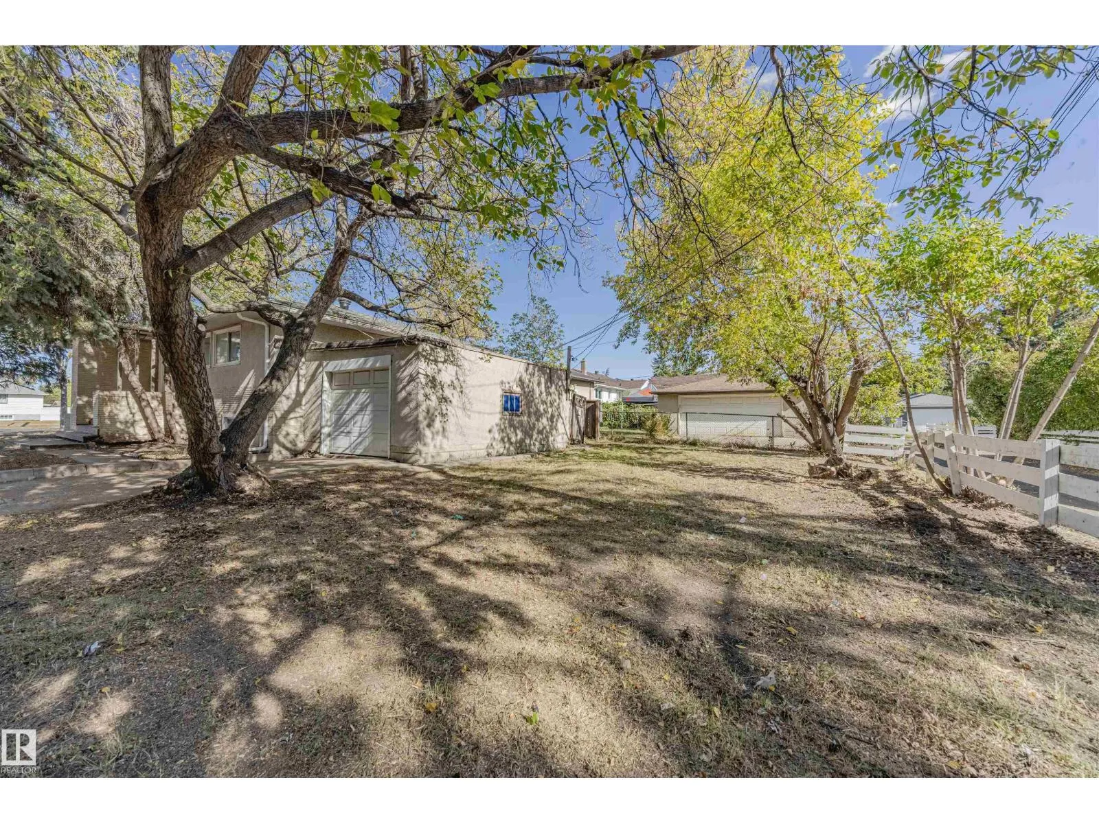 11715 139 ST NW