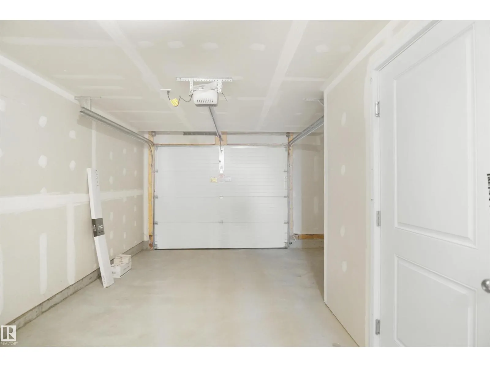 5142 RIVER'S EDGE WY NW
