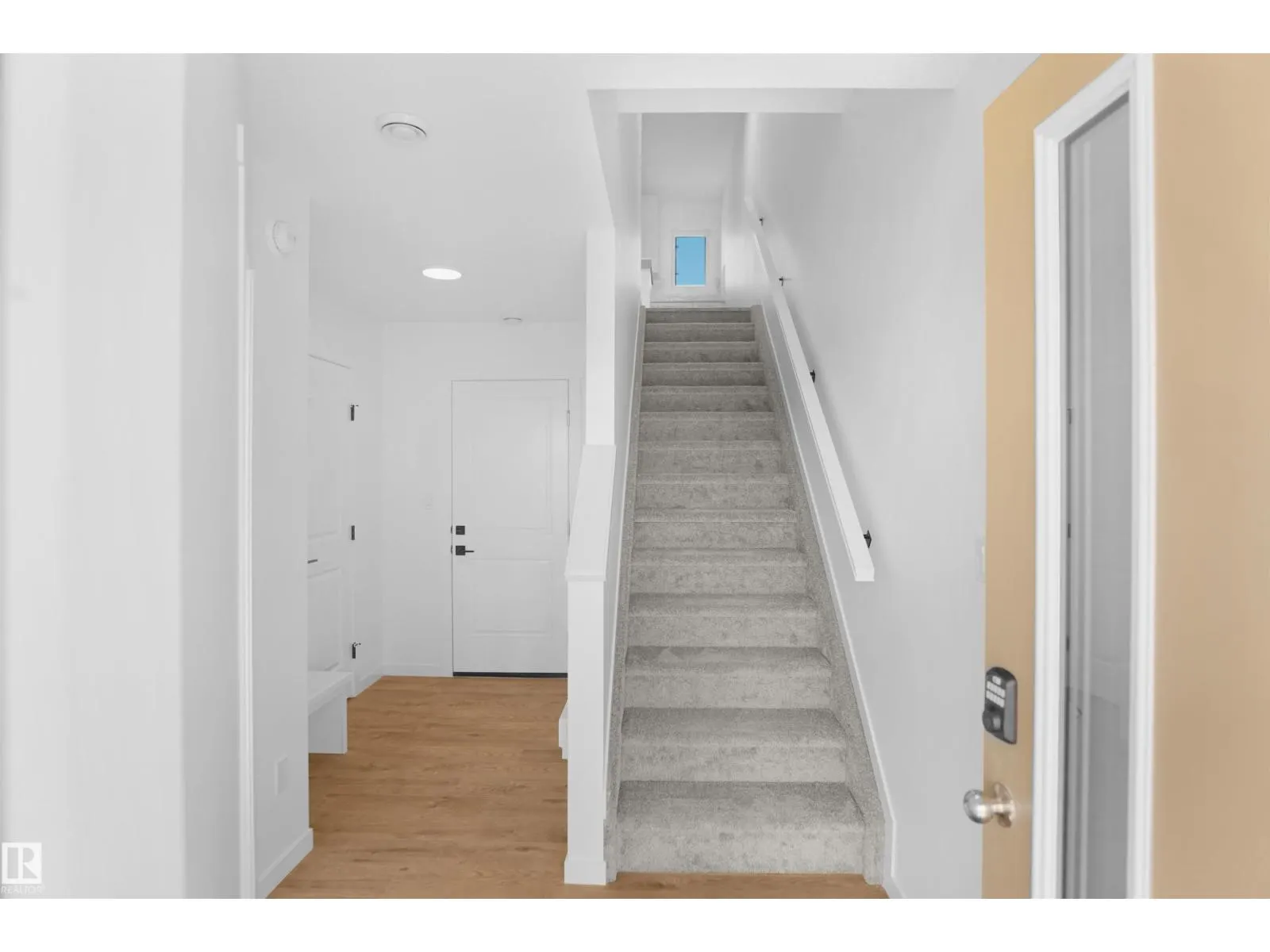 5142 RIVER'S EDGE WY NW
