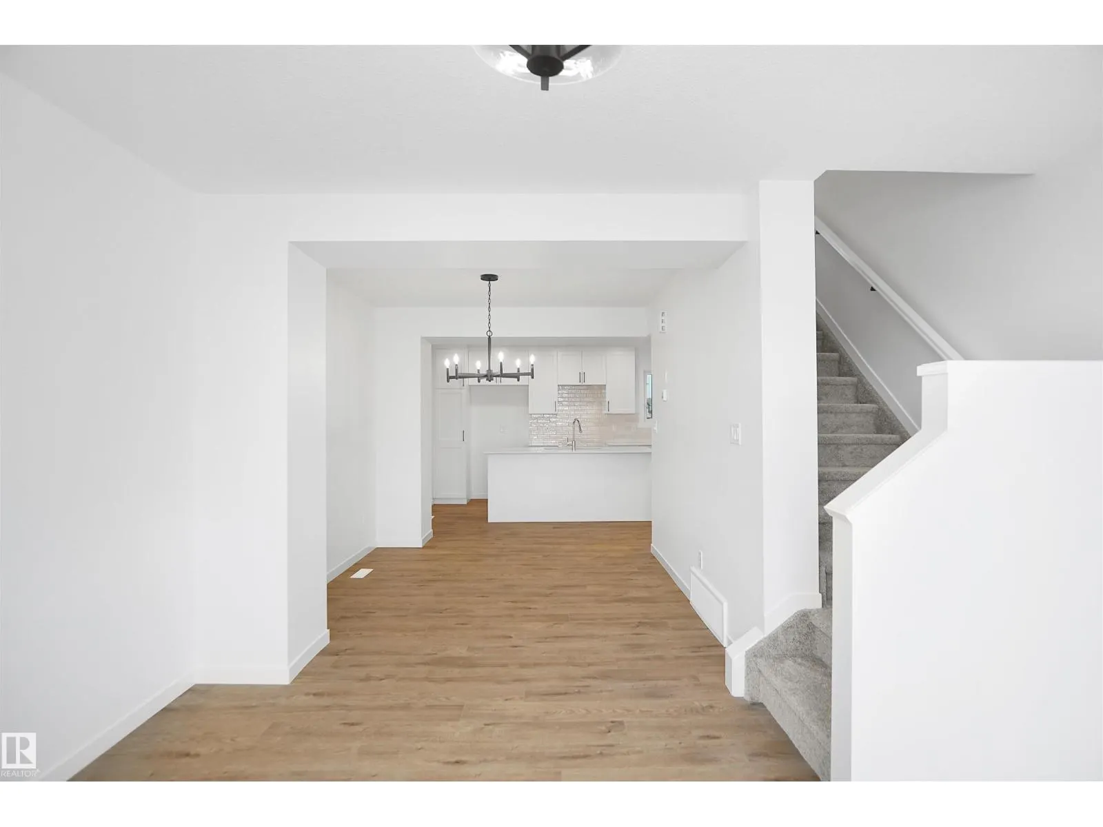 5142 RIVER'S EDGE WY NW