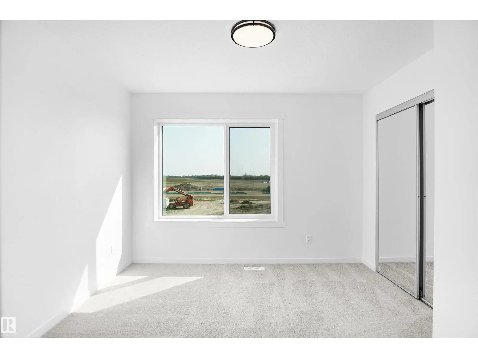 5142 RIVER'S EDGE WY NW
