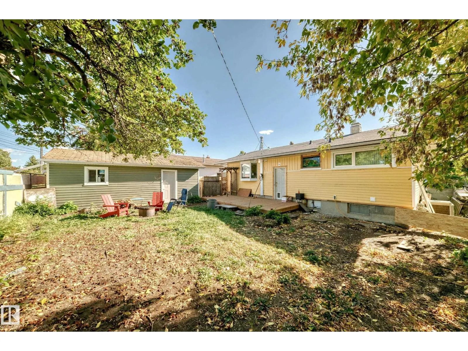15906 92A AV NW