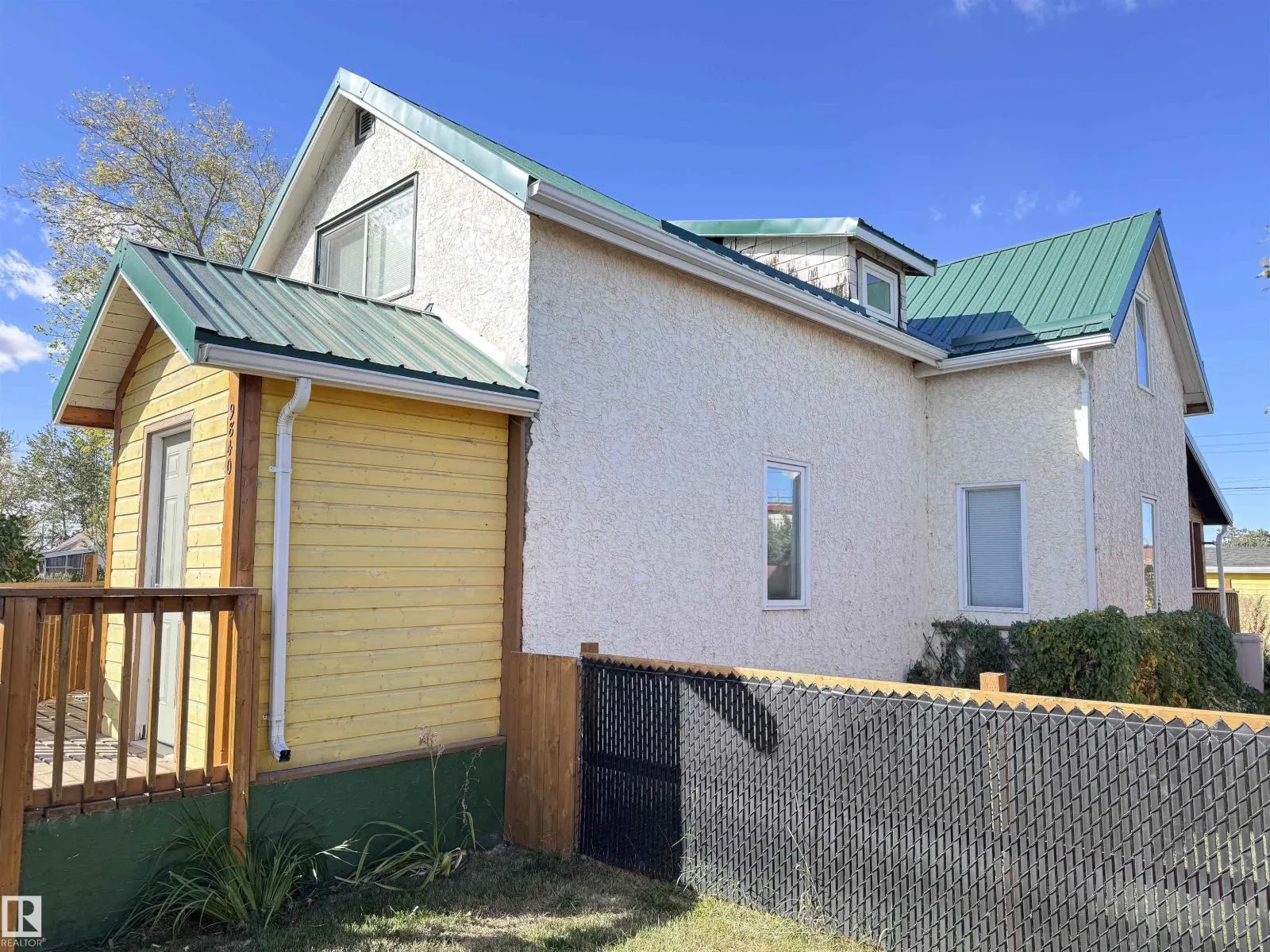 9840 107 ST