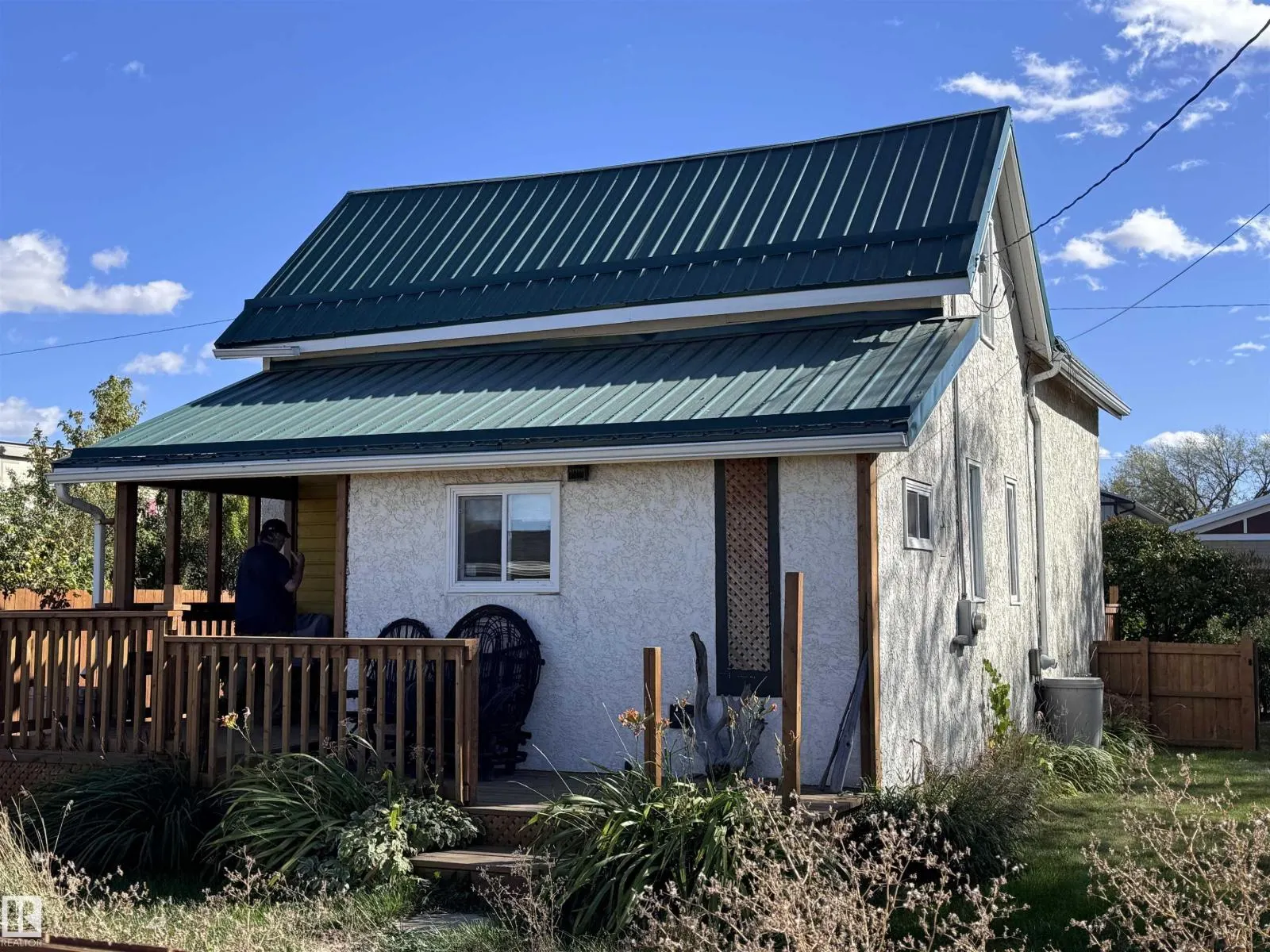 9840 107 ST