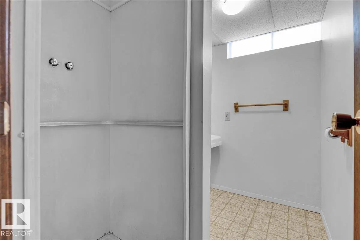 10403 62 ST NW
