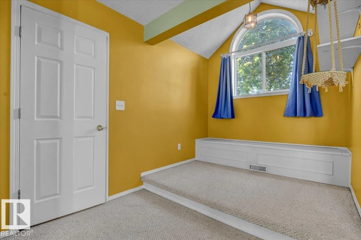 10403 62 ST NW