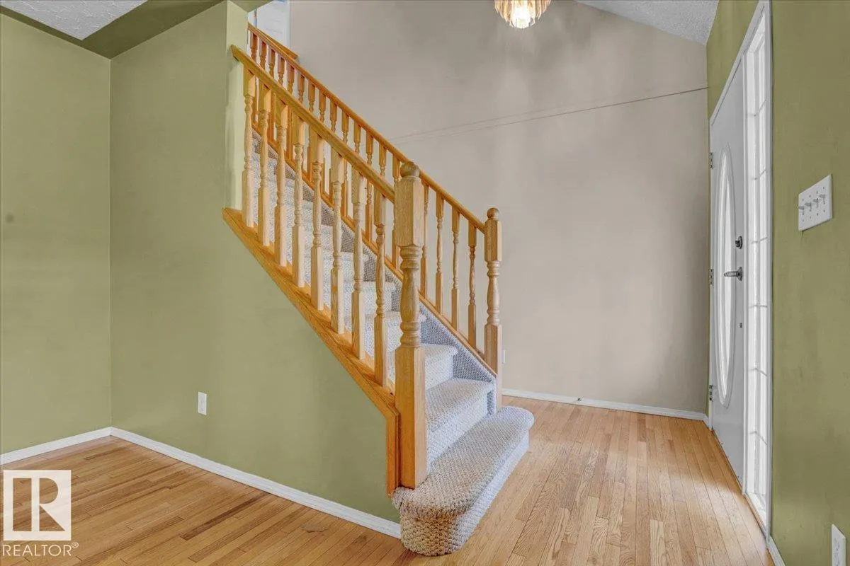 10403 62 ST NW