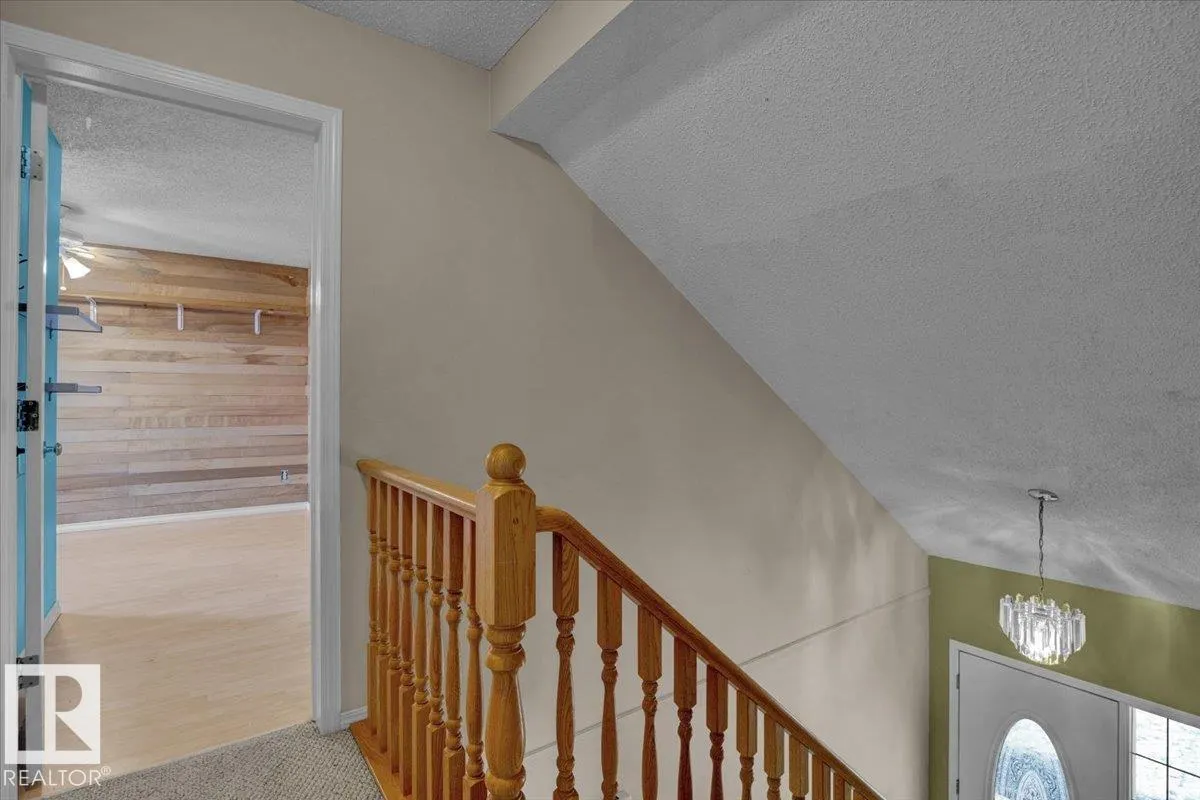 10403 62 ST NW