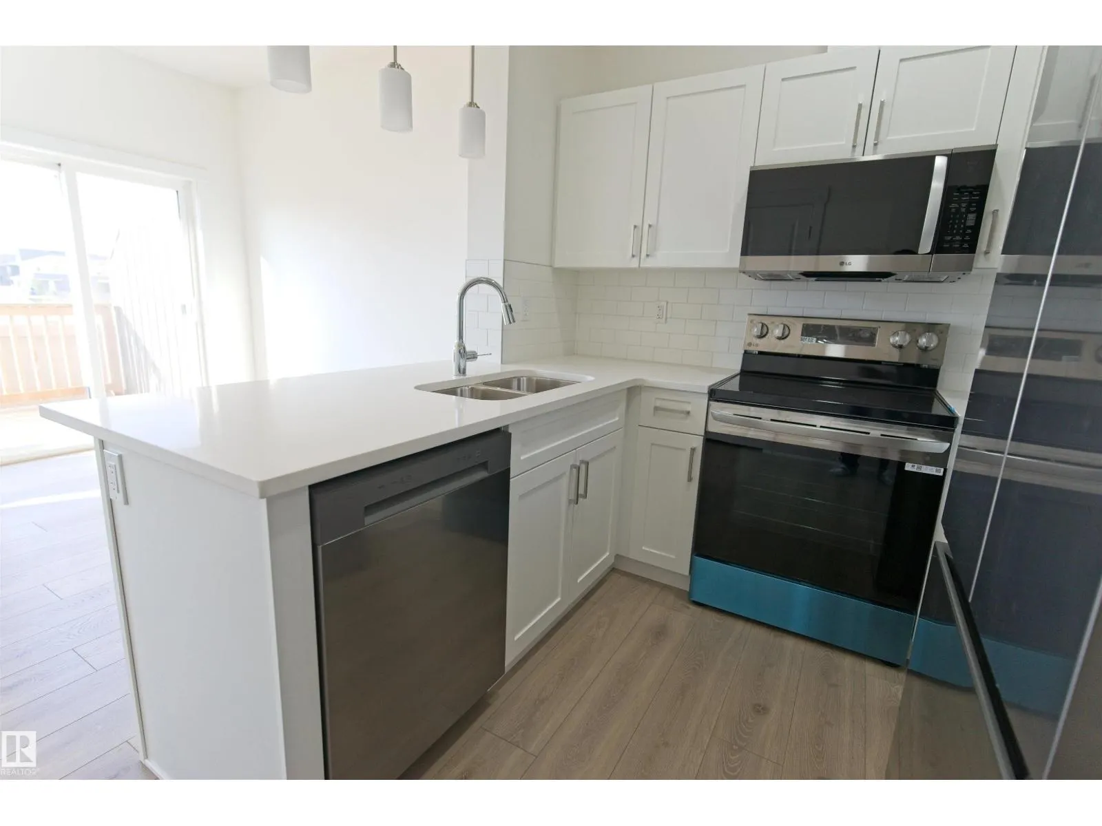 #21 2710 66 St SW SW