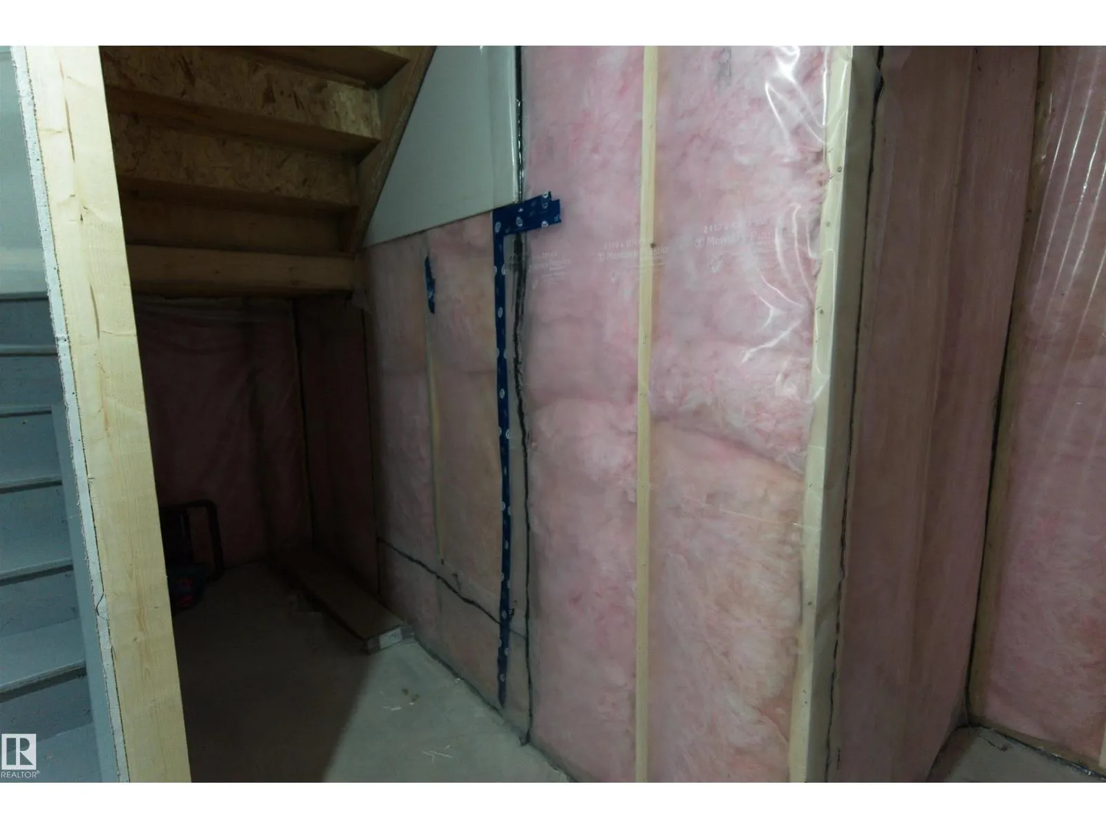 #21 2710 66 St SW SW