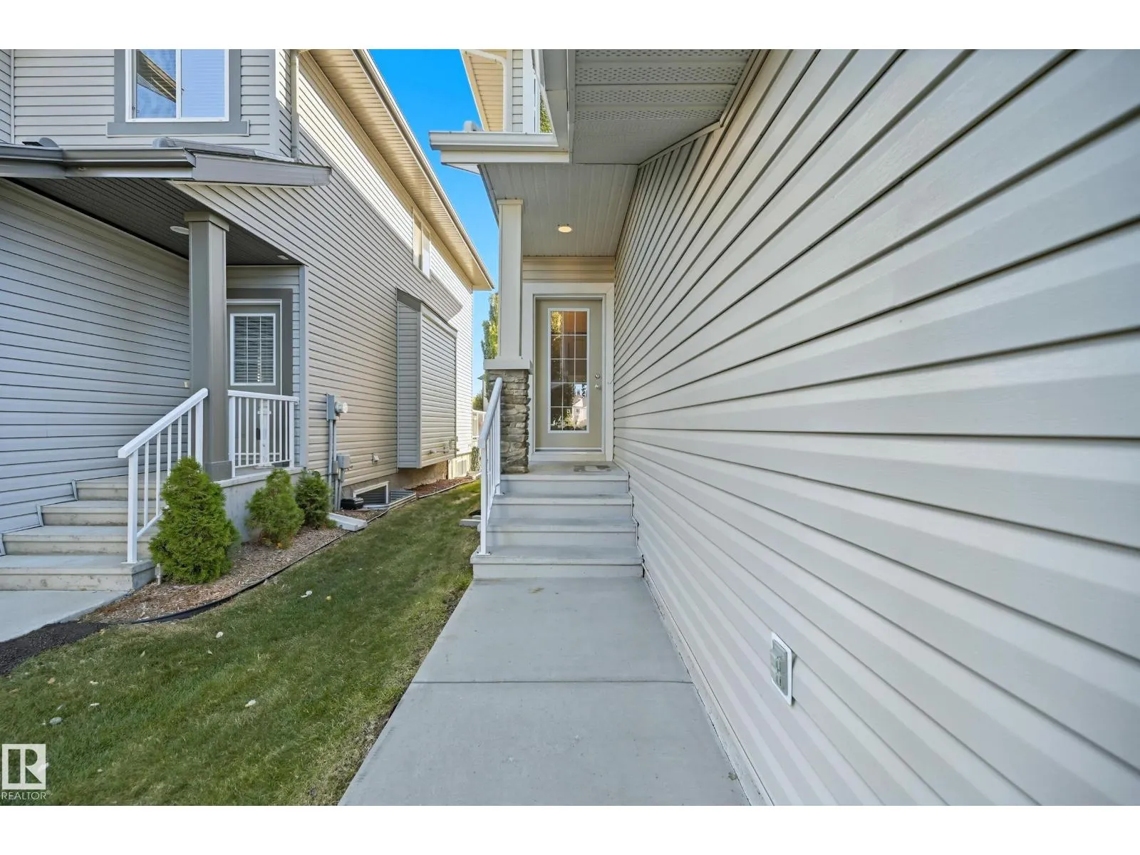#29 1901 126 ST SW