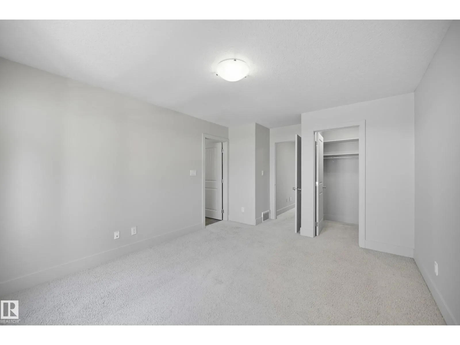 #29 1901 126 ST SW