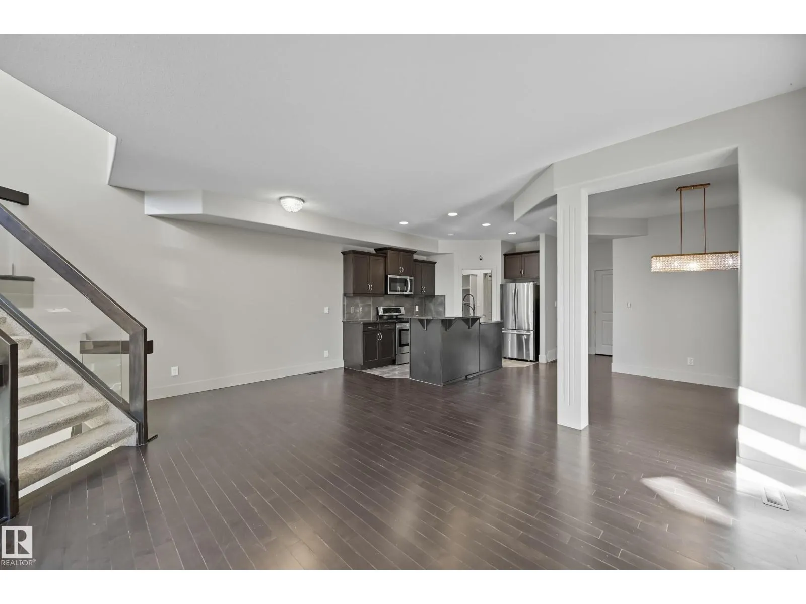 #29 1901 126 ST SW