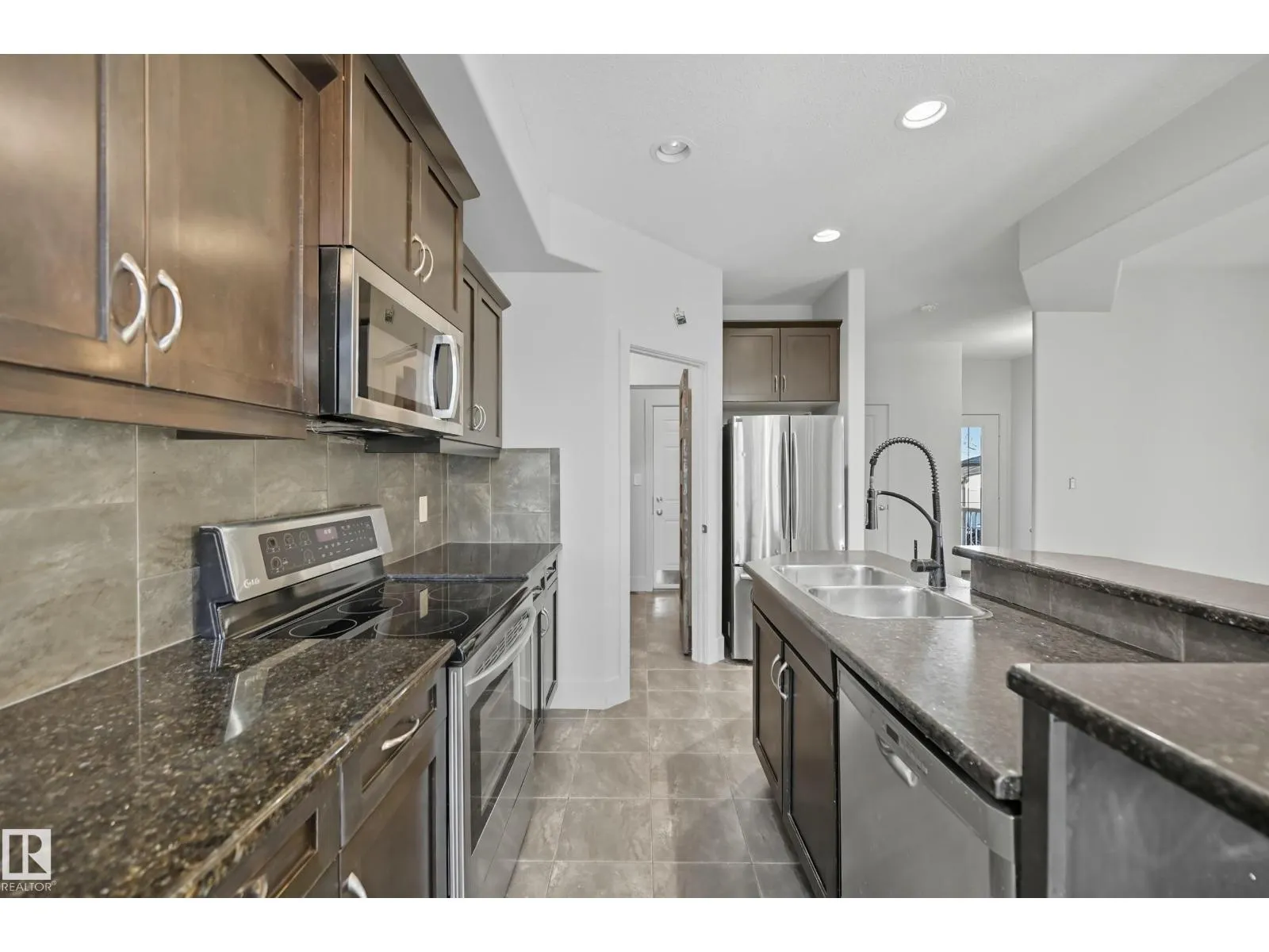#29 1901 126 ST SW