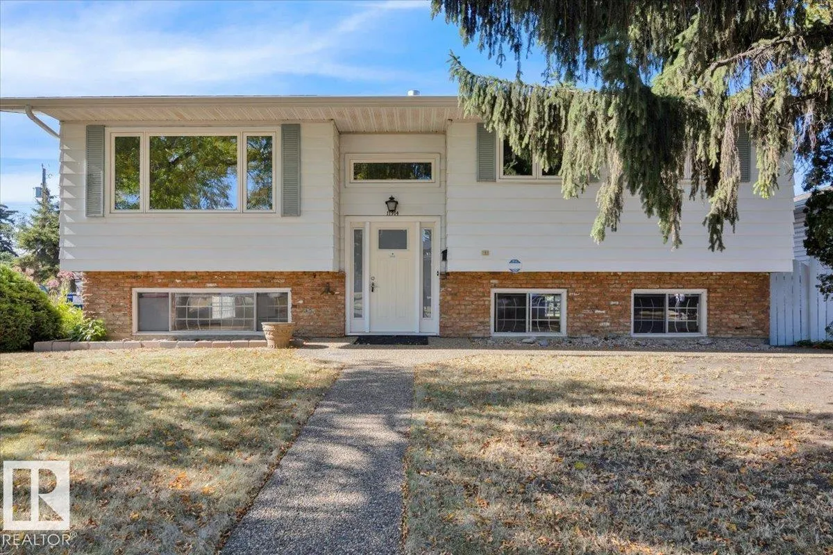 11914 40 ST NW