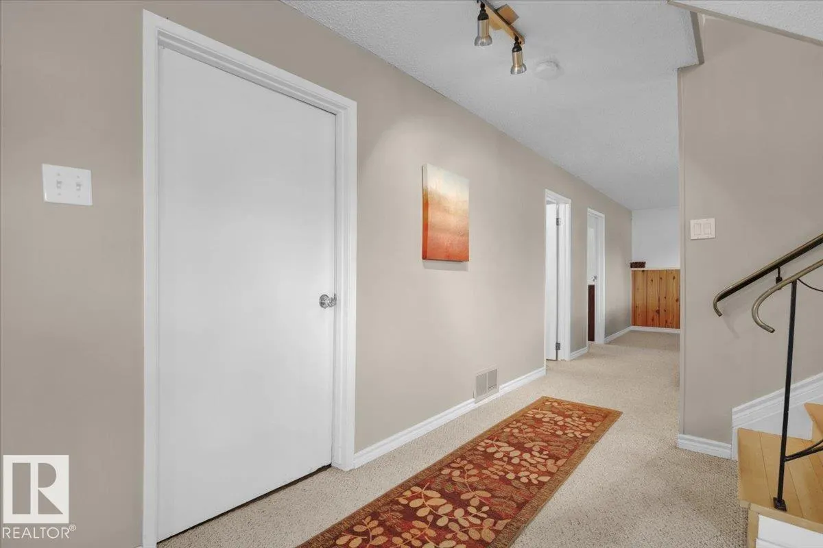 11914 40 ST NW