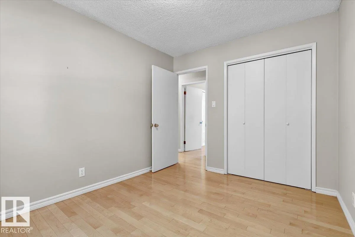 11914 40 ST NW
