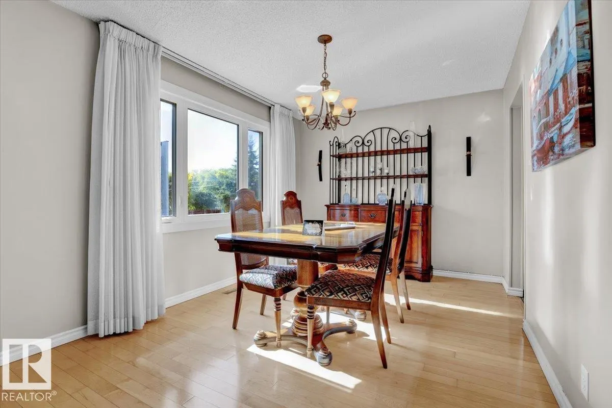 11914 40 ST NW