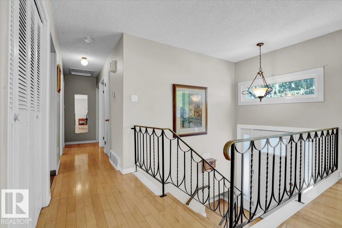 11914 40 ST NW