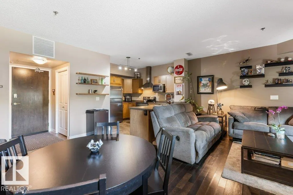 #210 35 STURGEON RD