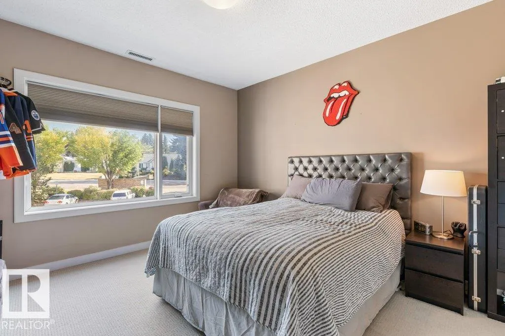 #210 35 STURGEON RD