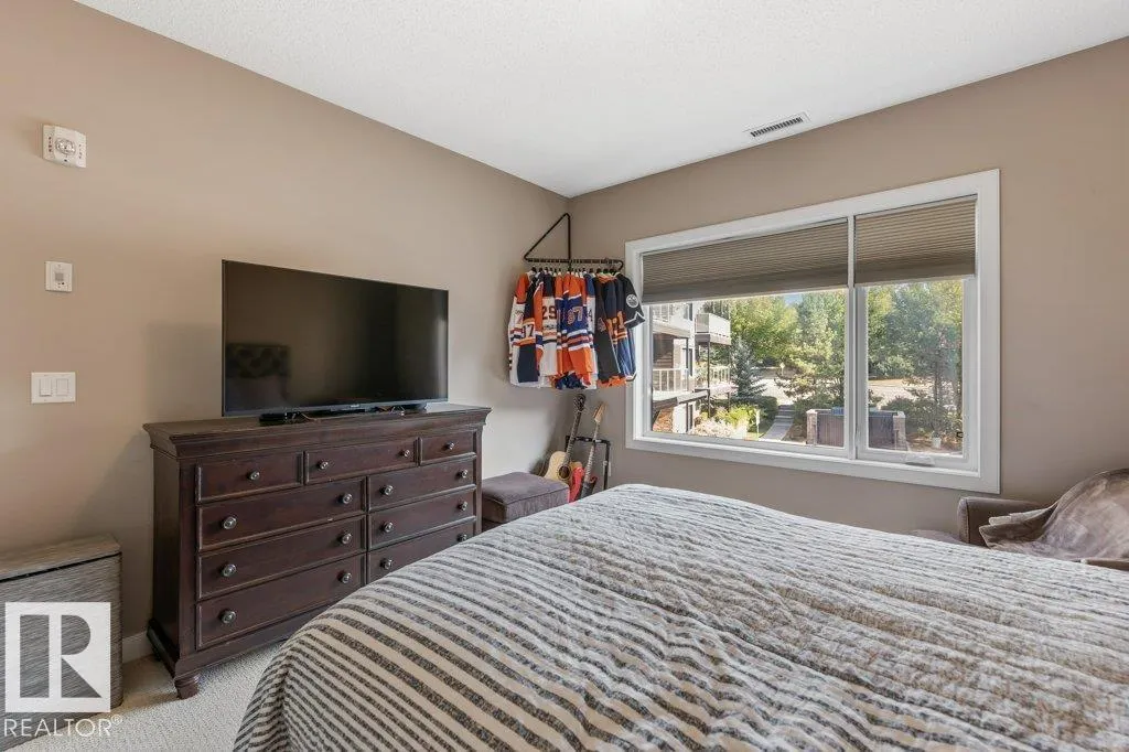 #210 35 STURGEON RD