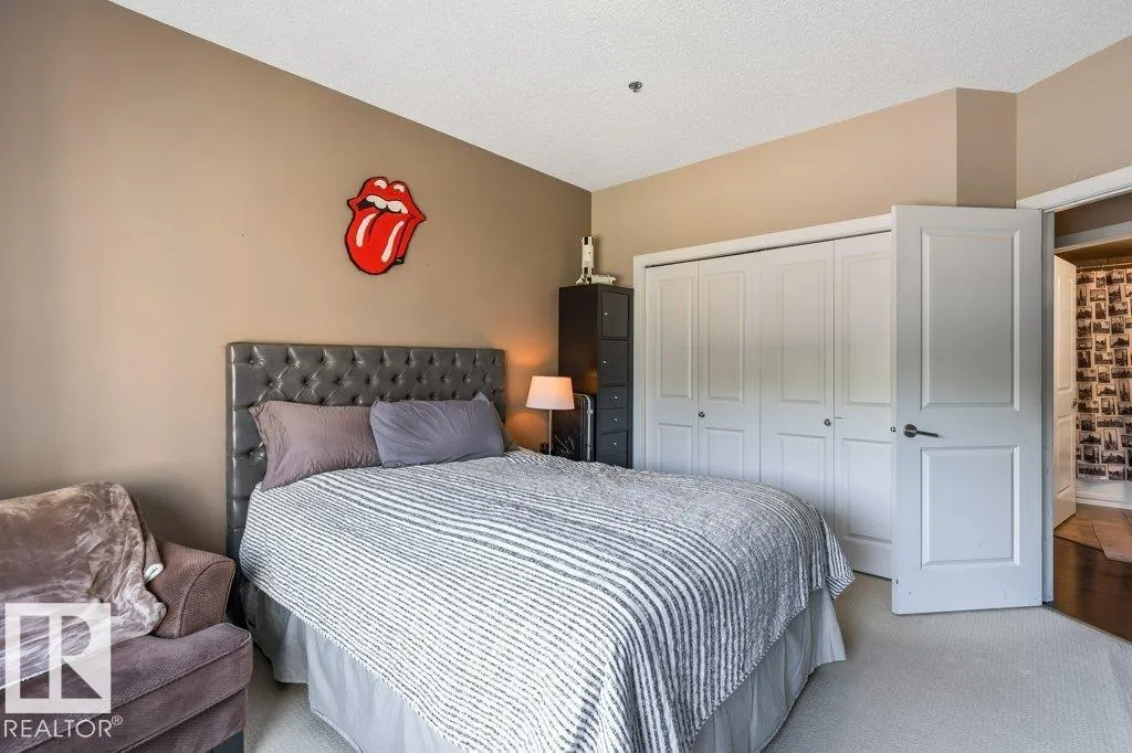 #210 35 STURGEON RD