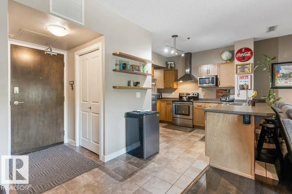 #210 35 STURGEON RD