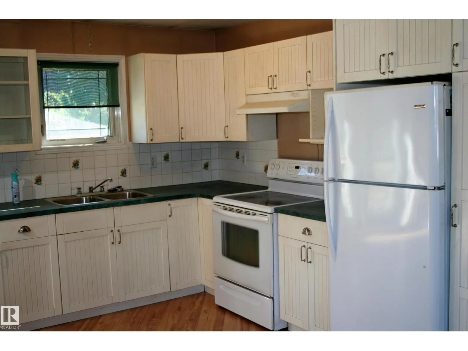 21542 twp 492
