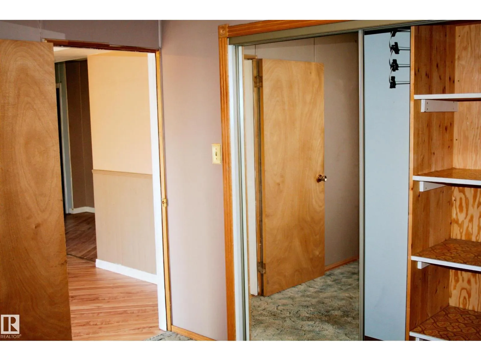 21542 twp 492