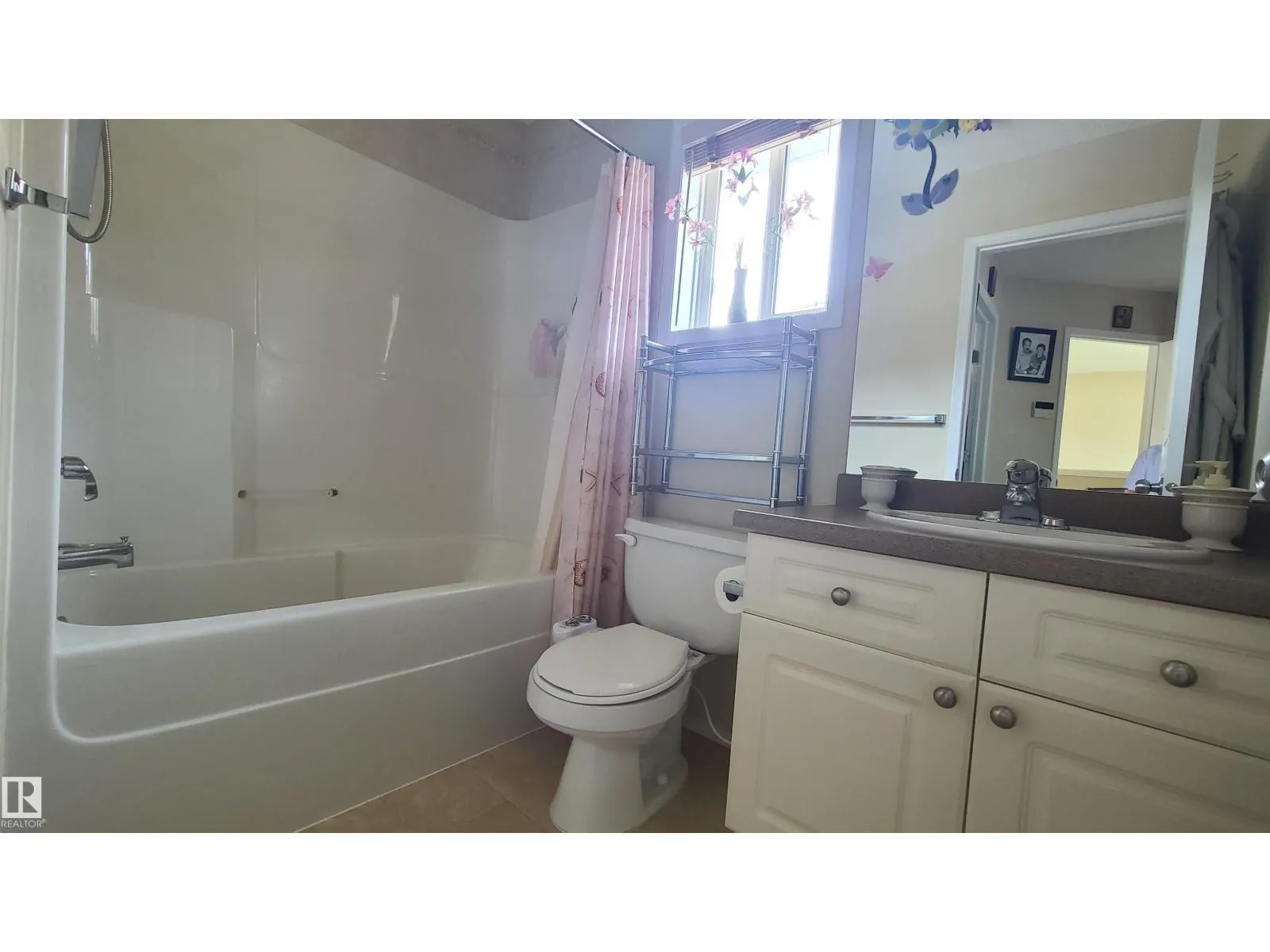 21212 89a AV NW NW