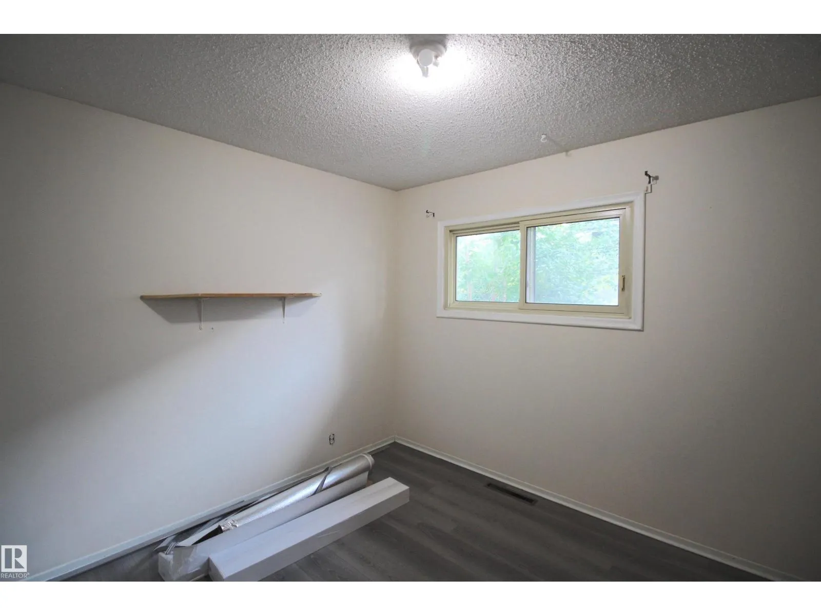 5021 48 ST