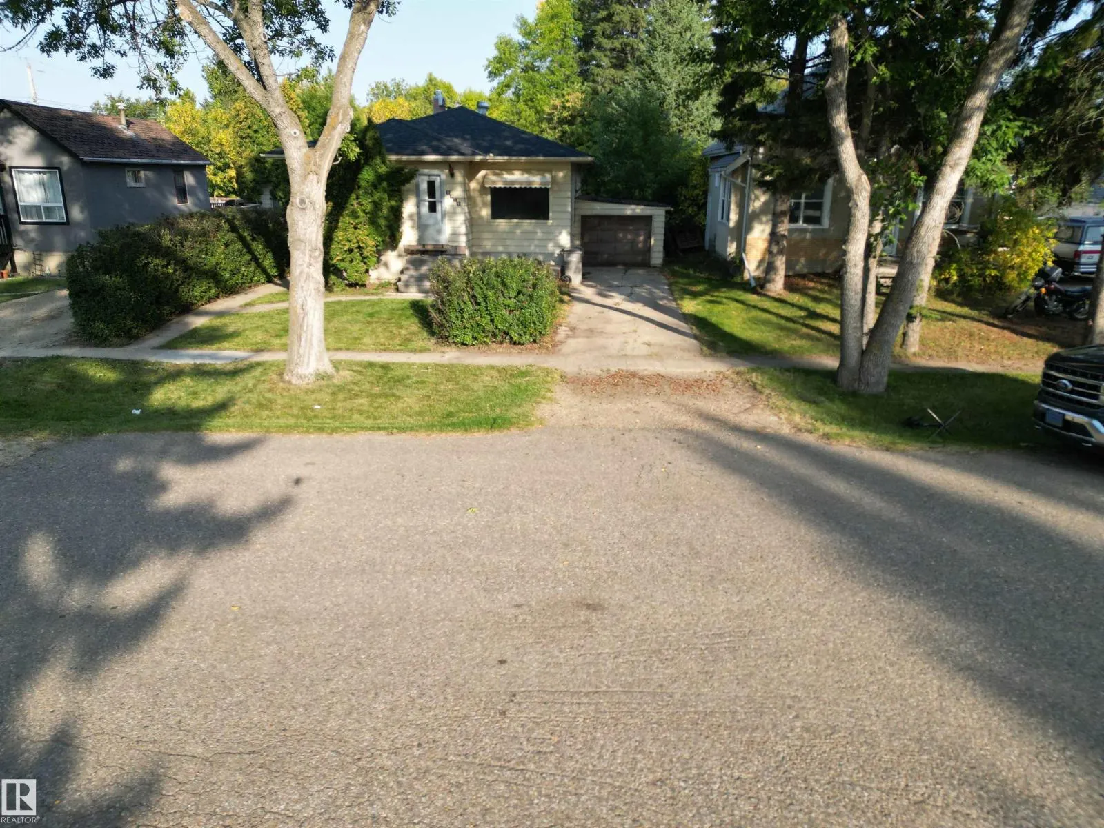 5021 48 ST
