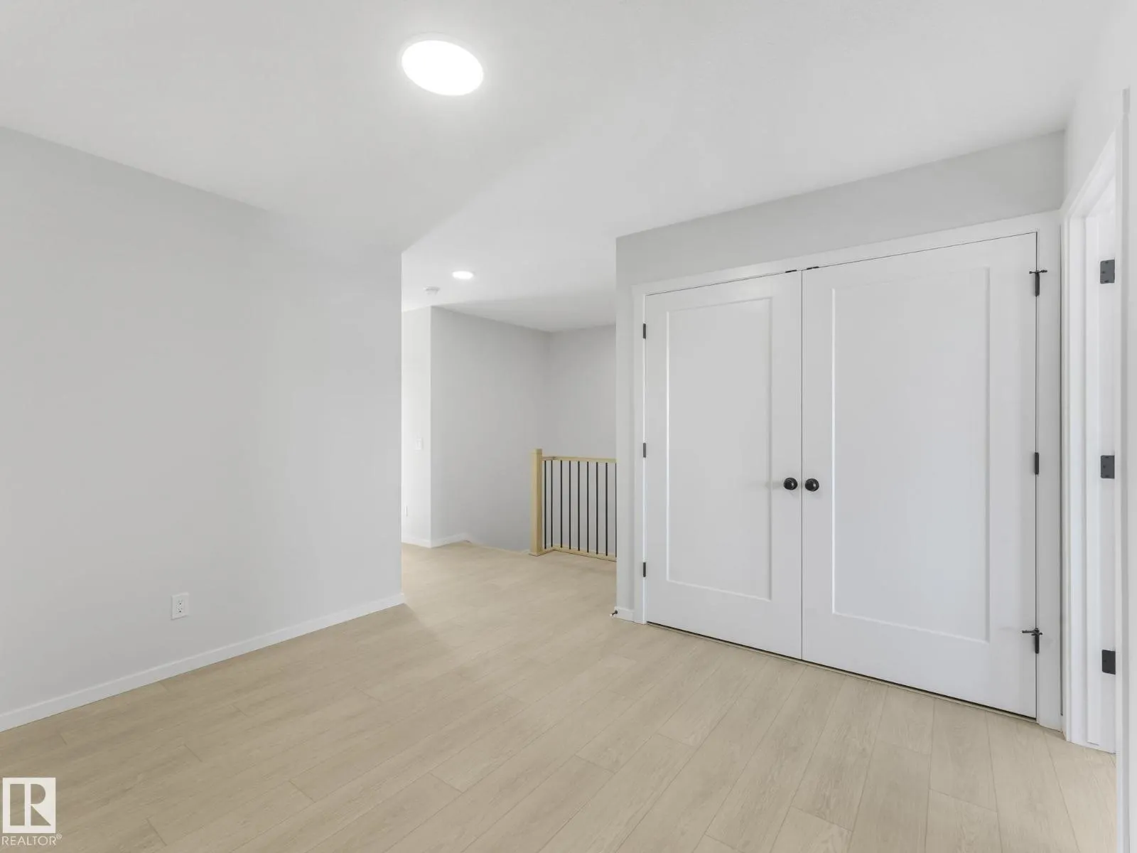 238 Orchards Blvd SW