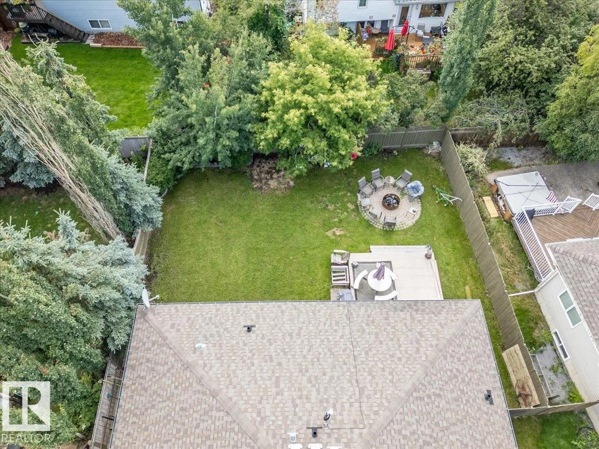 16 Westview DR